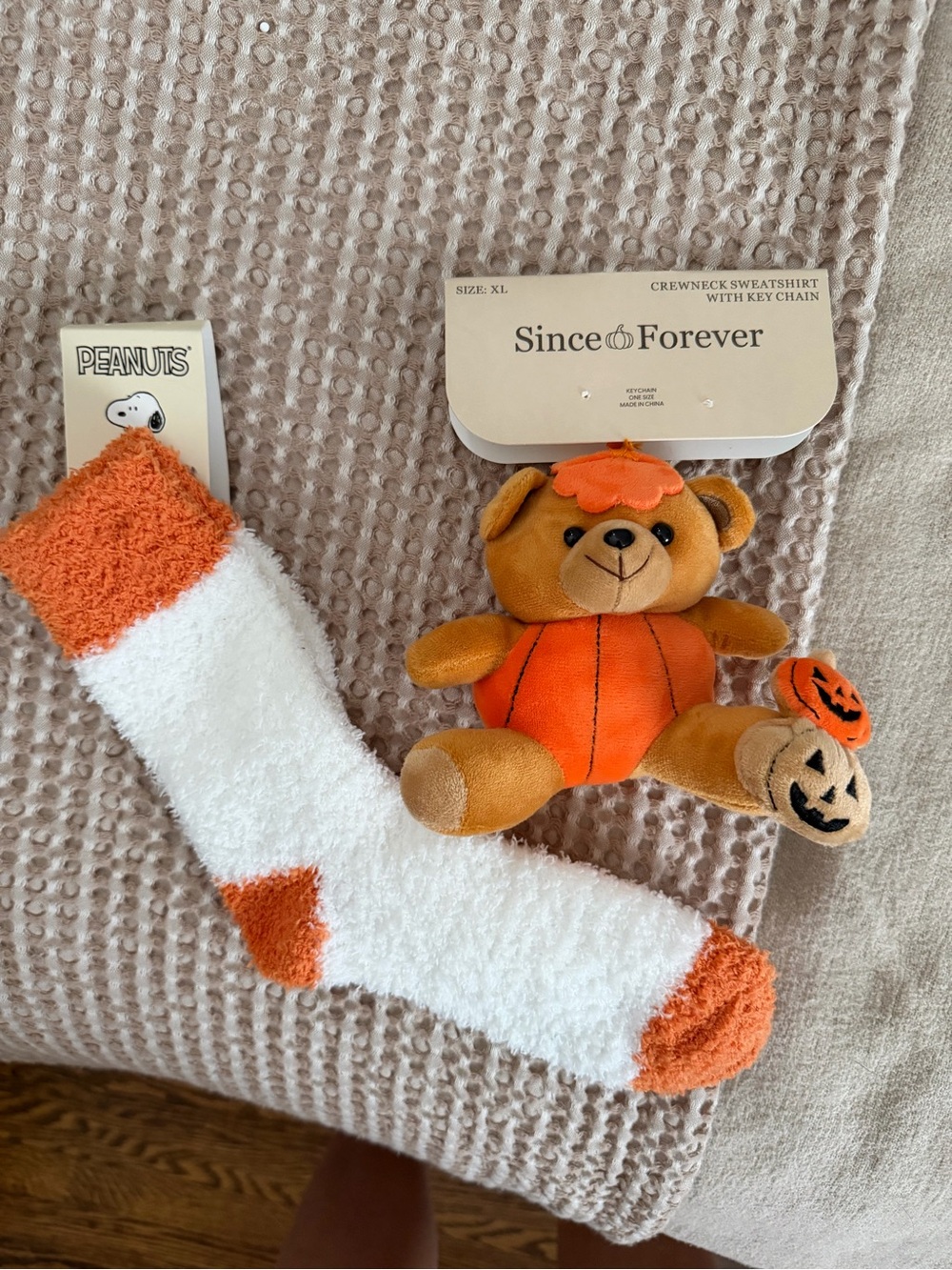 Pumpkin Keychain And Fuzzy Socks Set